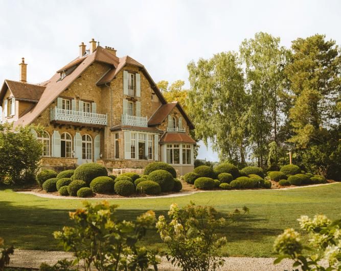 VILLA LES TROIS CLOCHERS